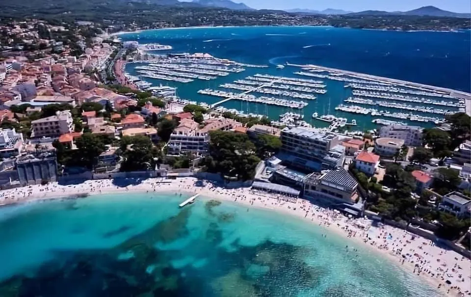 « L'Observatoire » 6 Personnes Bandol Apartment