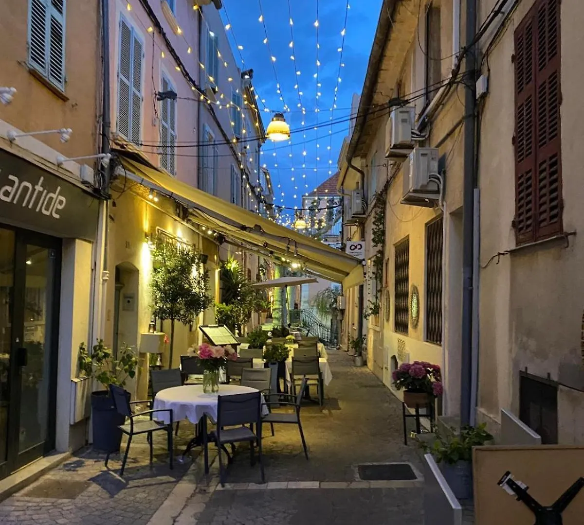 Apartment « L'Observatoire » 6 Personnes Bandol France